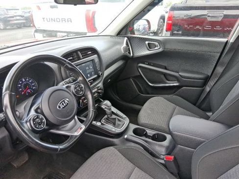 Used 2020 Kia Soul GT-Line w/ GT 2.0L Power Sunroof Package FWD image 14