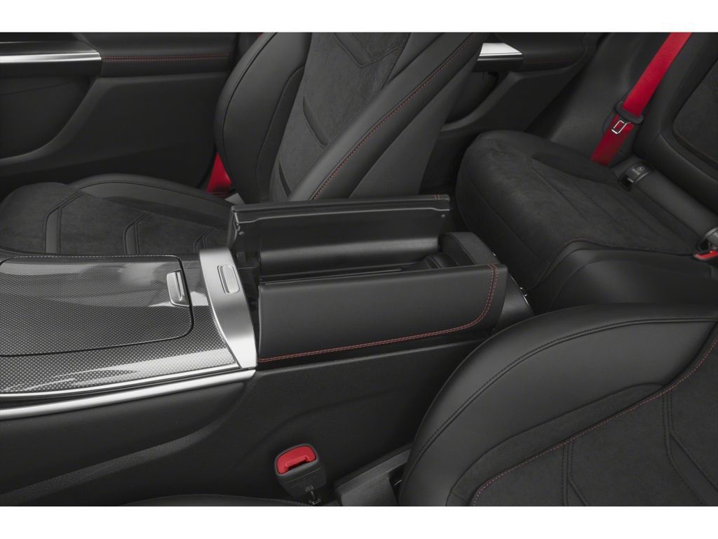 Used 2025 Mercedes-Benz GLC 43 AMG 4MATIC image 9