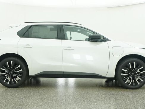 New 2026 Toyota bZ FWD image 27