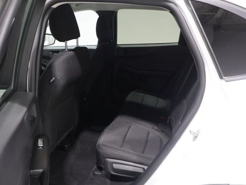 Used 2025 Ford Escape Active AWD/4WD image 16