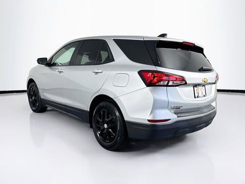 Used 2022 Chevrolet Equinox LS w/ LS Convenience Package FWD image 7