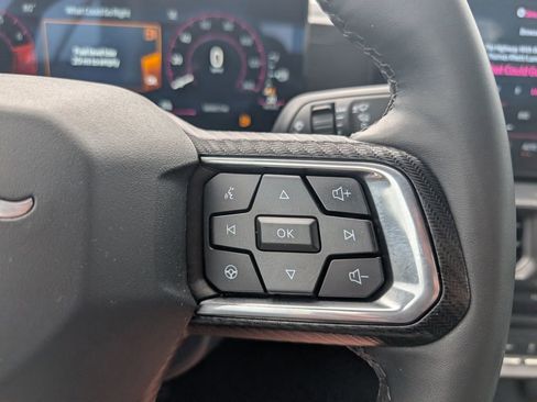 Used 2024 Ford Mustang Convertible RWD image 16