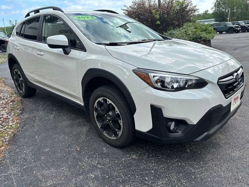 Used 2023 Subaru Crosstrek 2.0i Premium AWD/4WD image 8