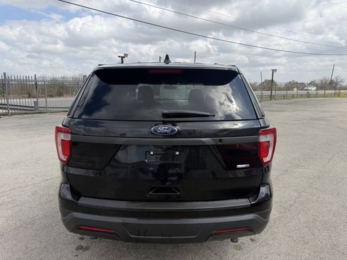 Used 2019 Ford Explorer 4WD Police Interceptor image 5