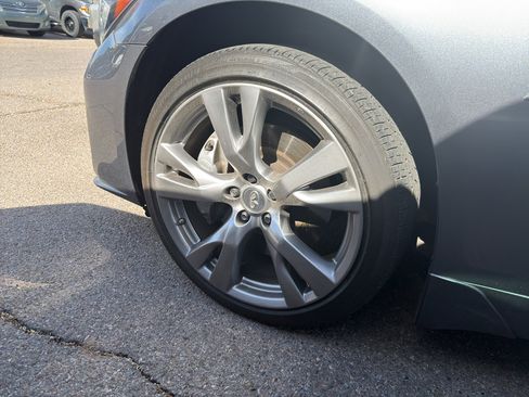 Used 2017 INFINITI Q70 3.7 w/ Technology Package AWD/4WD image 14