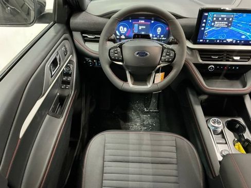 New 2026 Ford Explorer ST-Line w/ ST-Line Street Pack AWD/4WD image 13