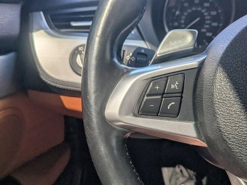 Used 2011 BMW Z4 sDrive35i image 18