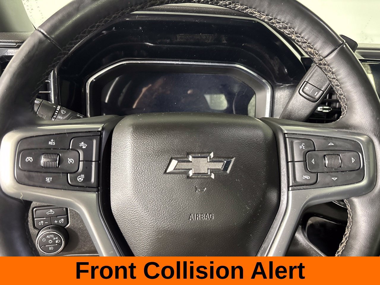 Used 2024 Chevrolet Silverado 1500 RST w/ LPO, Liner Protection Package AWD/4WD image 15