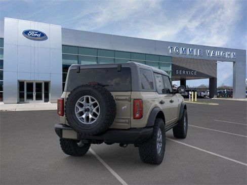 New 2025 Ford Bronco Badlands image 6