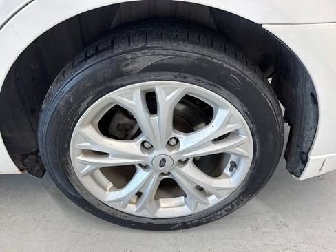Used 2012 Ford Fusion SE FWD image 8