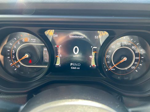Used 2024 Jeep Wrangler Unlimited Sahara w/ Technology Group AWD/4WD image 20