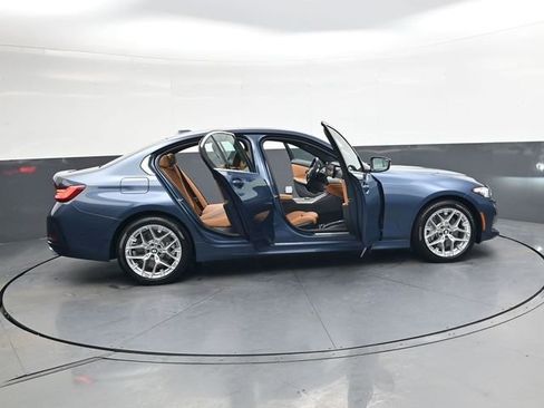 Used 2025 BMW 330i xDrive Sedan image 38