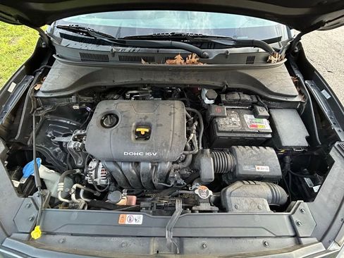 Used 2021 Hyundai Kona SE FWD image 12