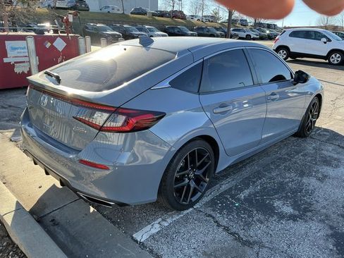 Used 2024 Honda Civic Sport Touring image 5