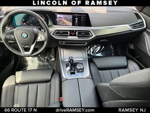 Used 2022 BMW X5 xDrive40i w/ Premium Package AWD/4WD image 24