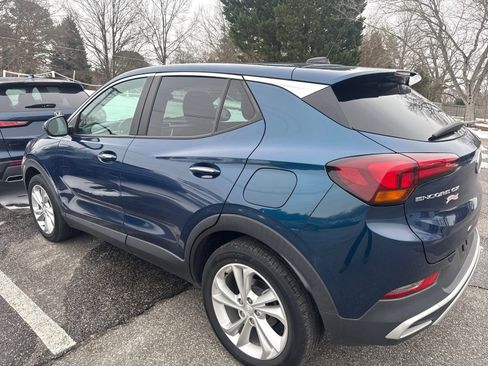 Used 2021 Buick Encore GX Preferred image 3