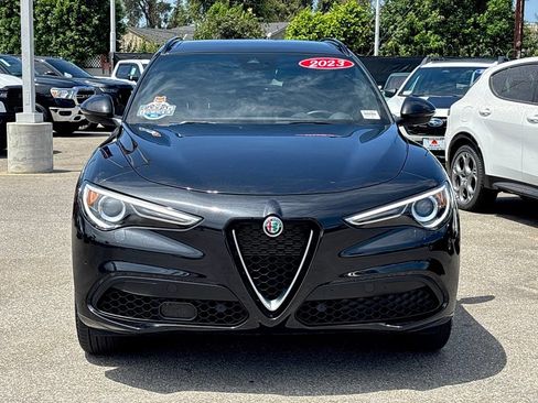 Used 2023 Alfa Romeo Stelvio Ti AWD/4WD image 6