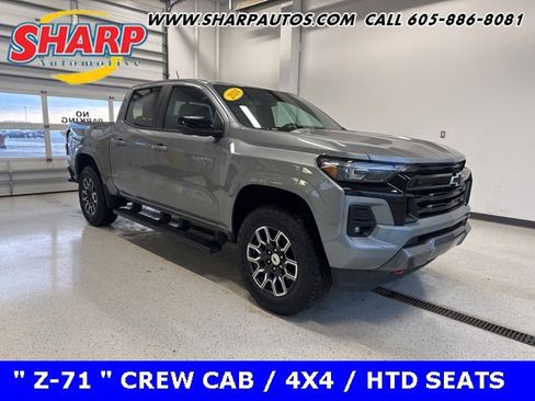 Used 2024 Chevrolet Colorado Z71 image 1