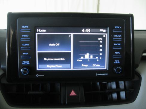 Used 2020 Toyota RAV4 XLE w/ Convenience Package image 16