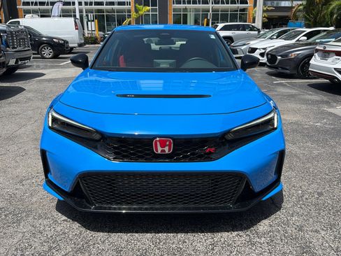 Used 2025 Honda Civic Type R image 9