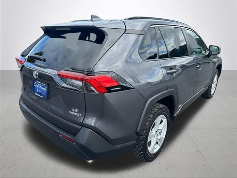 Used 2020 Toyota RAV4 LE w/ All Weather Liner Package AWD/4WD image 7
