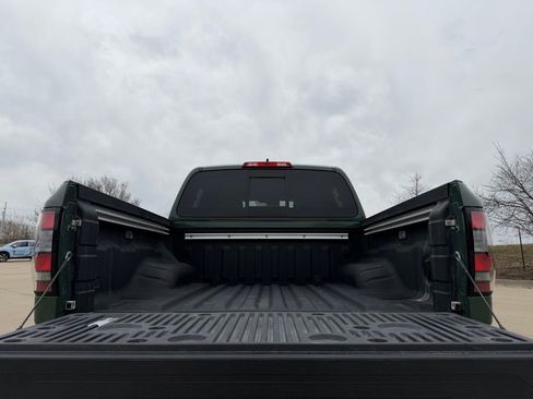 Used 2023 Nissan Frontier PRO-4X w/ Pro-4X Premium Package image 9