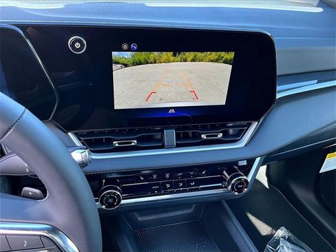 New 2026 Chevrolet Equinox LT w/ Midnight Edition image 14