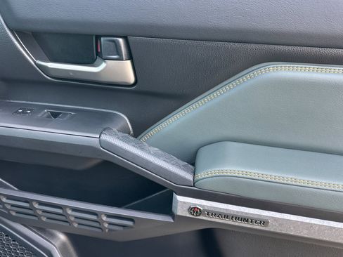 Certified 2024 Toyota Tacoma Trailhunter image 21