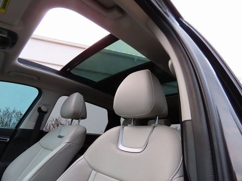 Used 2023 Hyundai Tucson Limited image 42