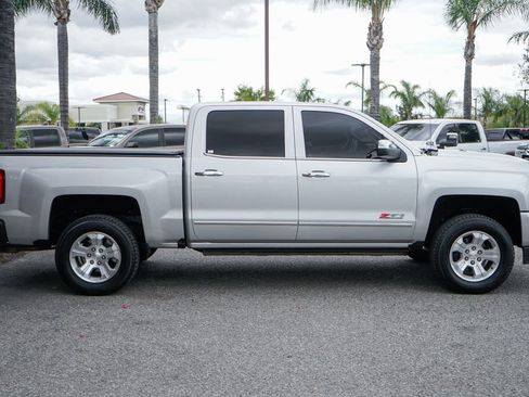 Used 2017 Chevrolet Silverado 1500 LTZ Z71 w/ LTZ Plus Package AWD/4WD image 11