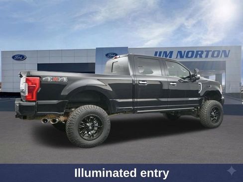Used 2019 Ford F250 Limited AWD/4WD image 16