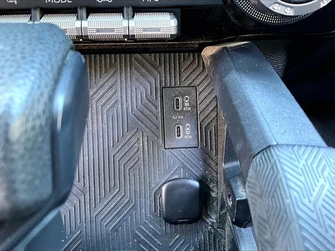 Used 2024 Toyota Tacoma SR RWD image 25
