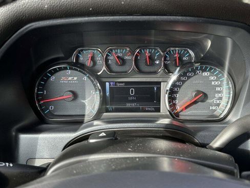 Used 2018 Chevrolet Silverado 1500 LT w/ All Star Edition image 27