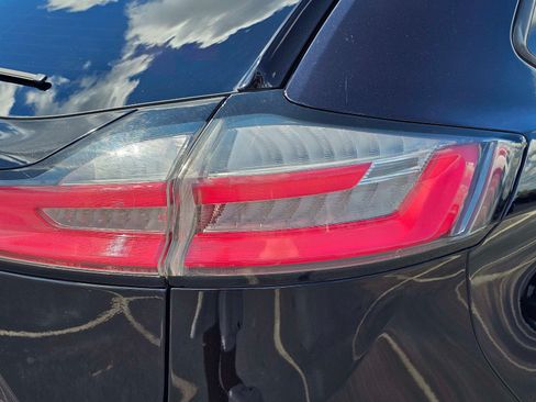 Used 2019 Ford Edge ST w/ Equipment Group 401A AWD/4WD image 9