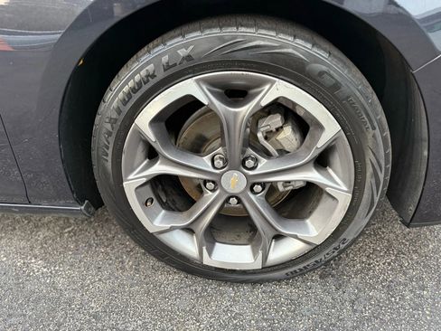 Used 2022 Chevrolet Malibu LT image 35