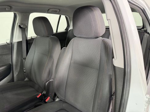 Used 2020 Chevrolet Trax LS image 13