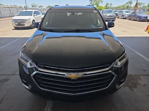 Used 2020 Chevrolet Traverse LT FWD image 7