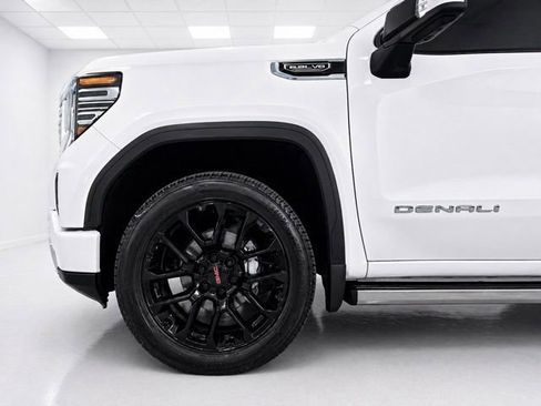 Used 2023 GMC Sierra 1500 Denali w/ Denali Reserve Package AWD/4WD image 12