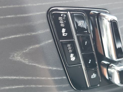 New 2025 Cadillac Lyriq Sport image 28