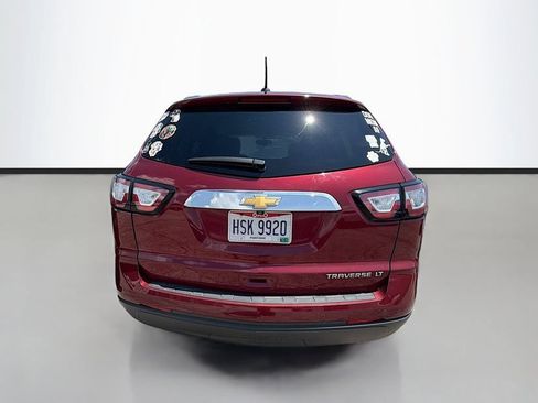 Used 2016 Chevrolet Traverse LT w/ Style and Technology Package FWD image 11