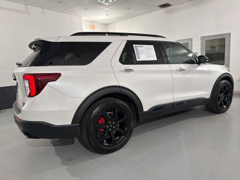 Used 2022 Ford Explorer ST w/ Equipment Group 401A image 13
