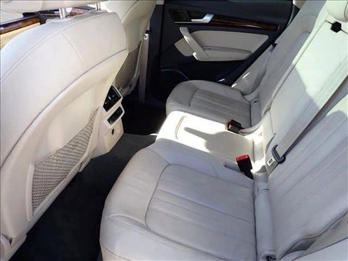 Used 2018 Audi Q5 Premium Plus w/ Premium Plus Package image 8