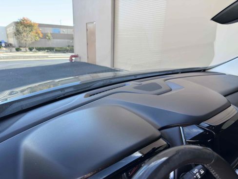 Used 2019 Chevrolet Traverse LT w/ LPO, Floor Liner Package FWD image 46
