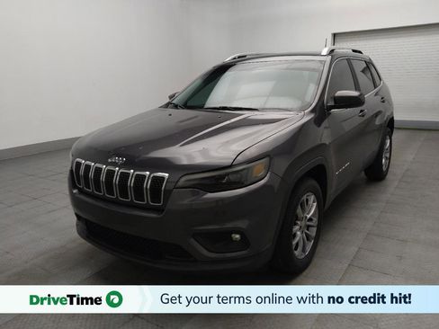 Used 2019 Jeep Cherokee Latitude Plus w/ Comfort/Convenience Group FWD image 1