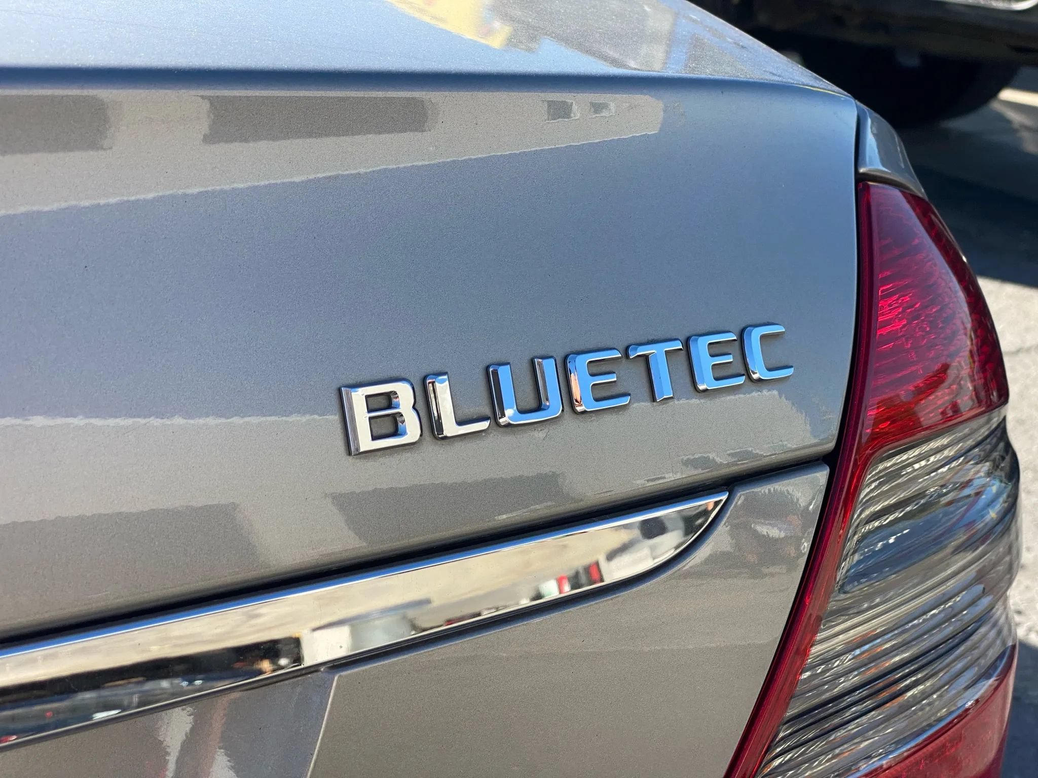 Used 2008 Mercedes-Benz E 320 BlueTEC Sedan image 21