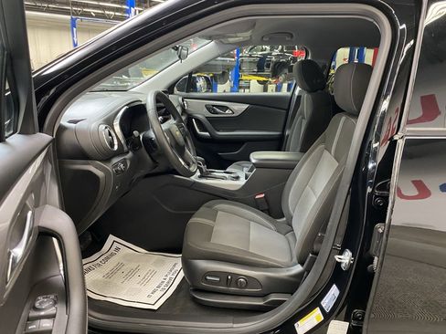 Used 2023 Chevrolet Blazer LT image 22