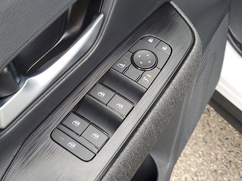 New 2026 Nissan Kicks SV w/ Cold Weather Package image 9