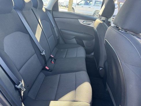 Used 2023 Kia Forte LXS image 28