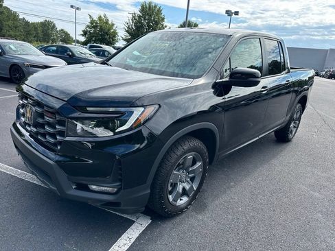Used 2024 Honda Ridgeline TrailSport image 7
