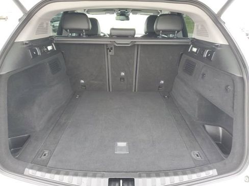 Used 2019 Alfa Romeo Stelvio w/ Nero Edizione image 10